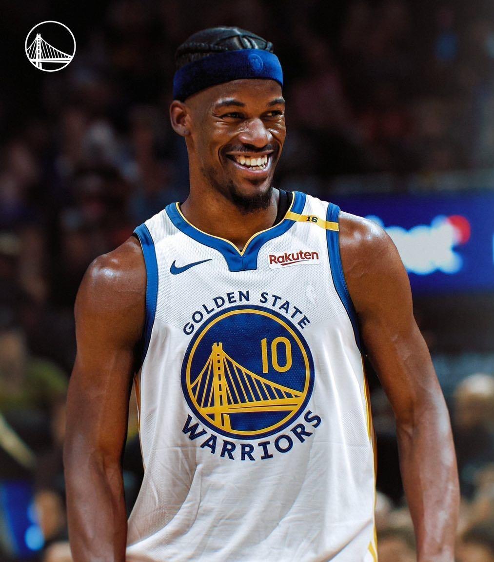 星空体育官方网站巴特勒在巴黎圣日耳曼比赛中战术调整,精彩发挥引发热议!的简单介绍